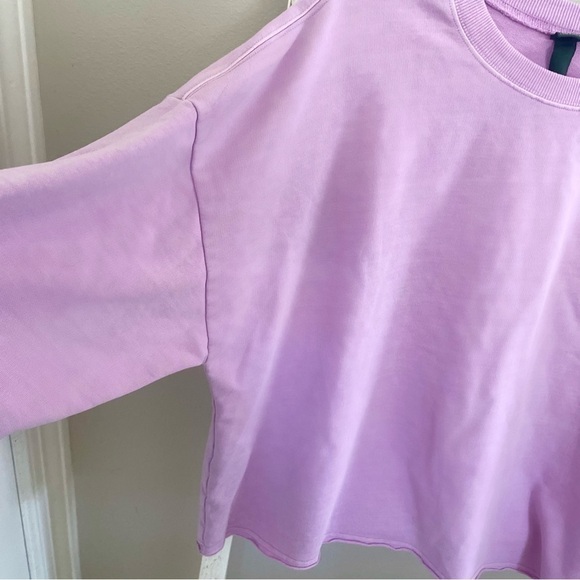 lavender oversized crewneck - Picture 4 of 4